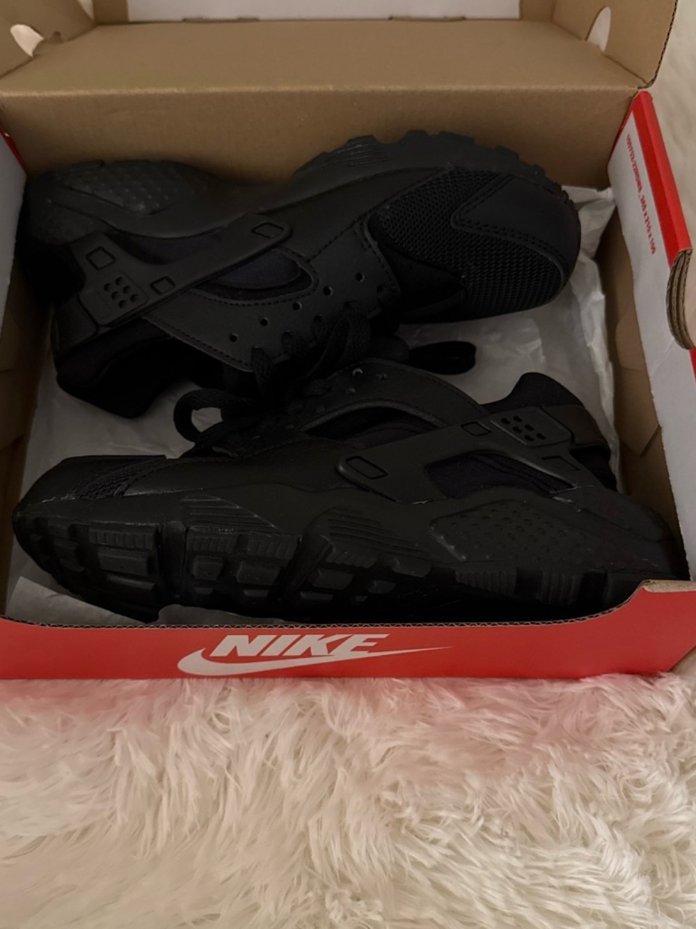 Nike Huarache all black